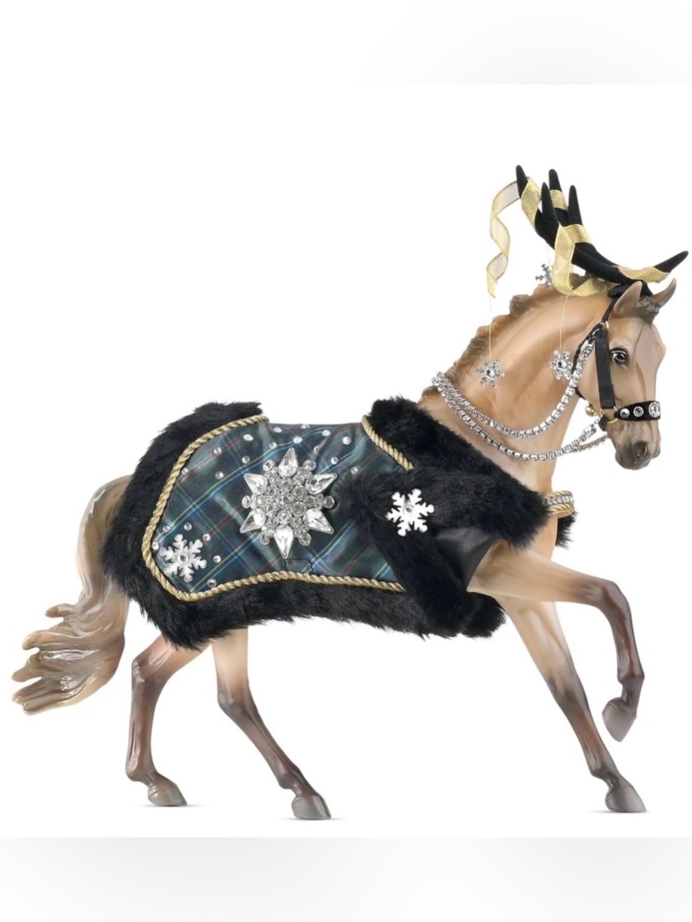 2023 Highlander Holiday Breyer Horse